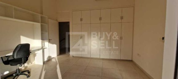 Propiedad comercial de 4 dormitorios en Limassol, Cyprus No. 81253 4