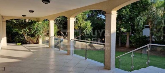 Propiedad comercial de 4 dormitorios en Limassol, Cyprus No. 81253 16