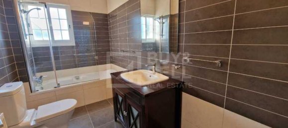 Propiedad comercial de 4 dormitorios en Limassol, Cyprus No. 81253 14