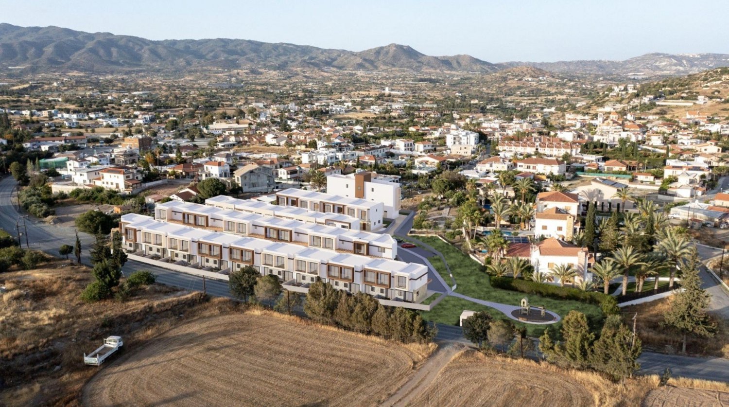 2 غرف نوم طابقين في Parekklisia, Cyprus رقم 30598