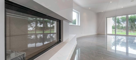 4 bedrooms Villa in Sintra, Portugal No. 163967 5