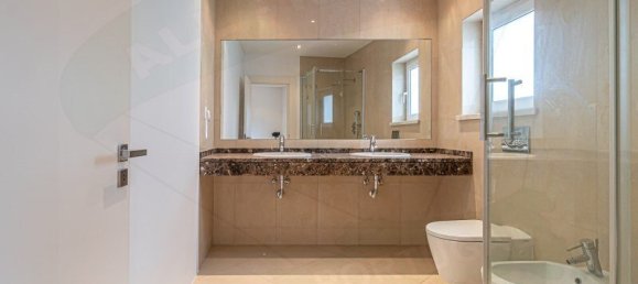 4 bedrooms Villa in Sintra, Portugal No. 163967 24