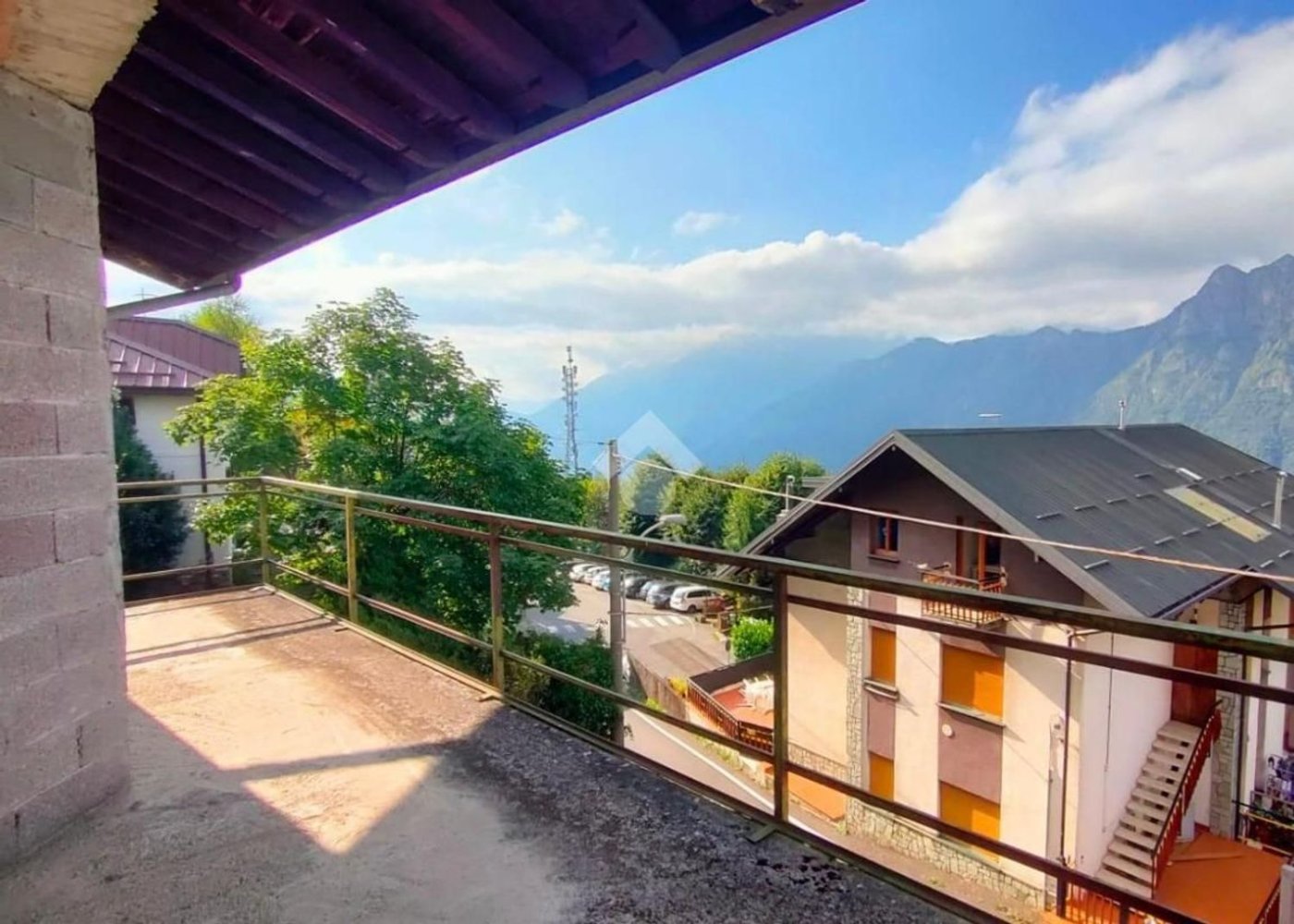 6 rooms Villa in Casargo, Italy No. 336424