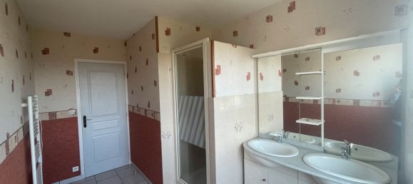 4 bedrooms House in Braslou, France No. 153294 7