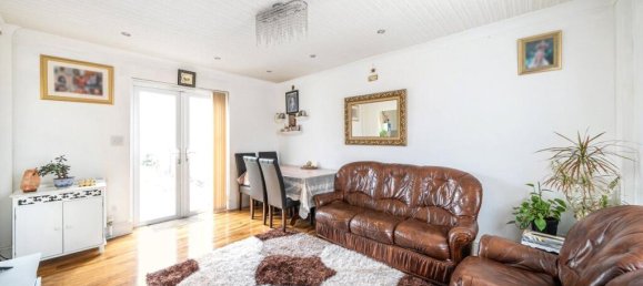 3 bedrooms House in Whetstone, United Kingdom No. 6718 4