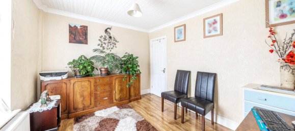 3 bedrooms House in Whetstone, United Kingdom No. 6718 5