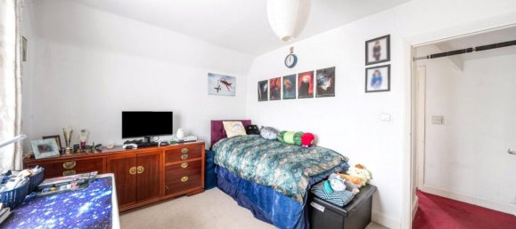 3 bedrooms House in Whetstone, United Kingdom No. 6718 12