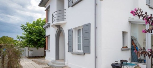 3 bedrooms House in Mont-de-Marsan, France No. 343697 2