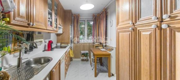 3 bedrooms Apartment in Madrid, Spain No. 159449 8