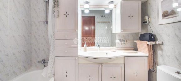 3 bedrooms Apartment in Madrid, Spain No. 159449 17