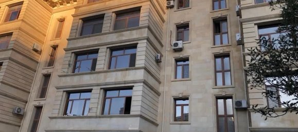 2 bedrooms Apartment in Sabail, Azerbaijan No. 2343 18