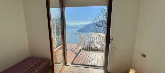 4 rooms House in Maccagno con Pino e Veddasca, Italy No. 11721 8