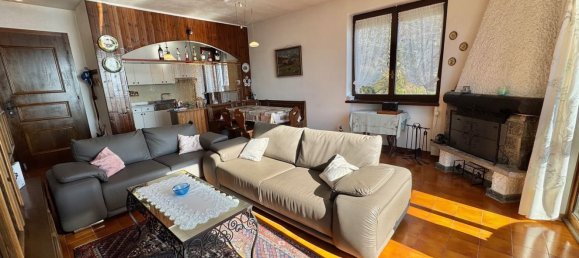 4 rooms House in Maccagno con Pino e Veddasca, Italy No. 11721 2