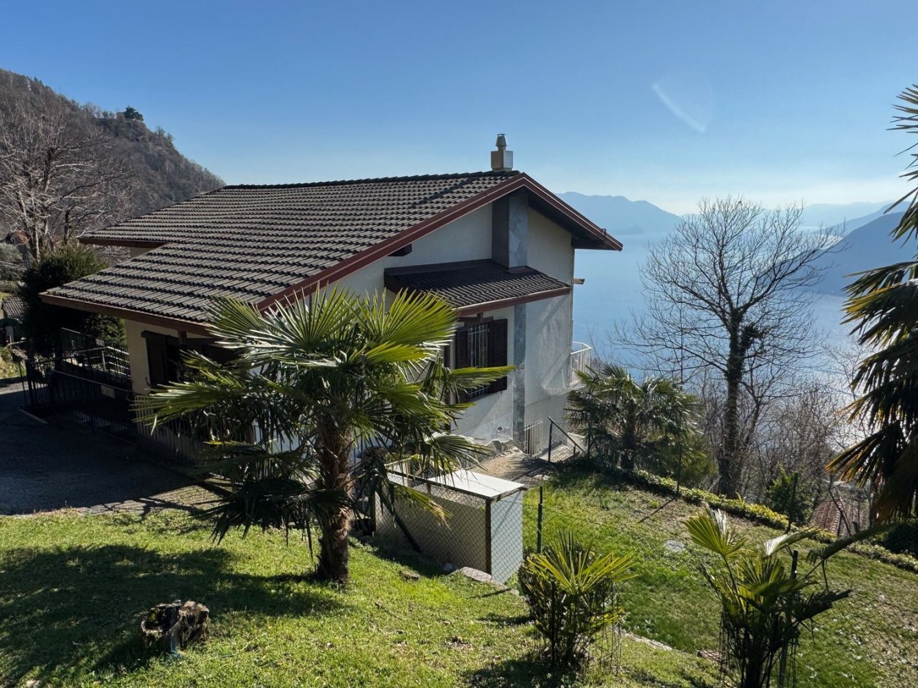 4 rooms House in Maccagno con Pino e Veddasca, Italy No. 11721