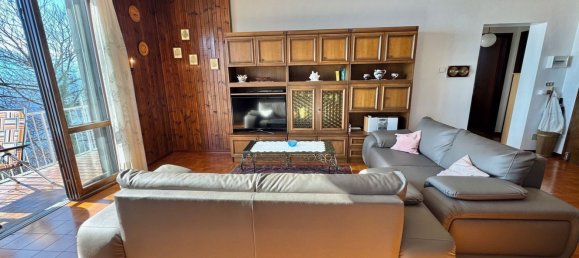 4 rooms House in Maccagno con Pino e Veddasca, Italy No. 11721 3