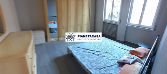 4-salle Appartement à Ponte San Pietro, Italy No. 60054 17