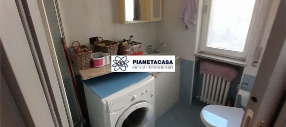 4-salle Appartement à Ponte San Pietro, Italy No. 60054 19