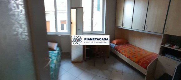4-salle Appartement à Ponte San Pietro, Italy No. 60054 13