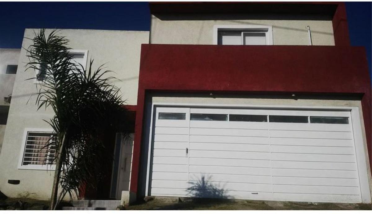 3 غرف نوم منزل في Cordoba, Argentina رقم 18961