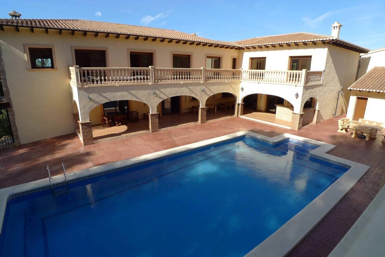 9 bedrooms Villa in Lliber, Spain No. 284698