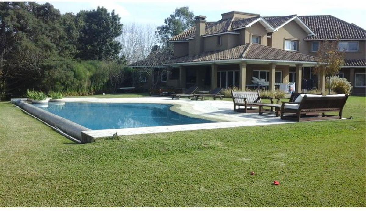 5 غرف نوم منزل في Moreno, Argentina رقم 61446