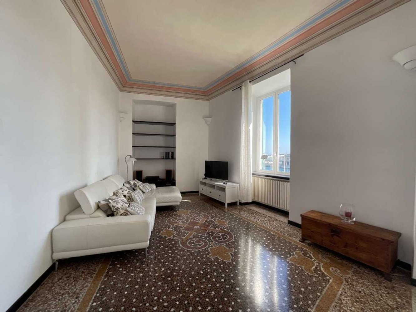 5-Zimmer Wohnung in Savona, Italy, Nr. 36607