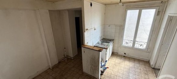 Dúplex de 1 dormitorio en La Courneuve, France No. 314923 3