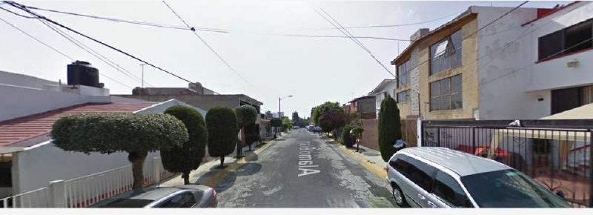 4 bedrooms House in Naucalpan de Juarez, Mexico No. 207963