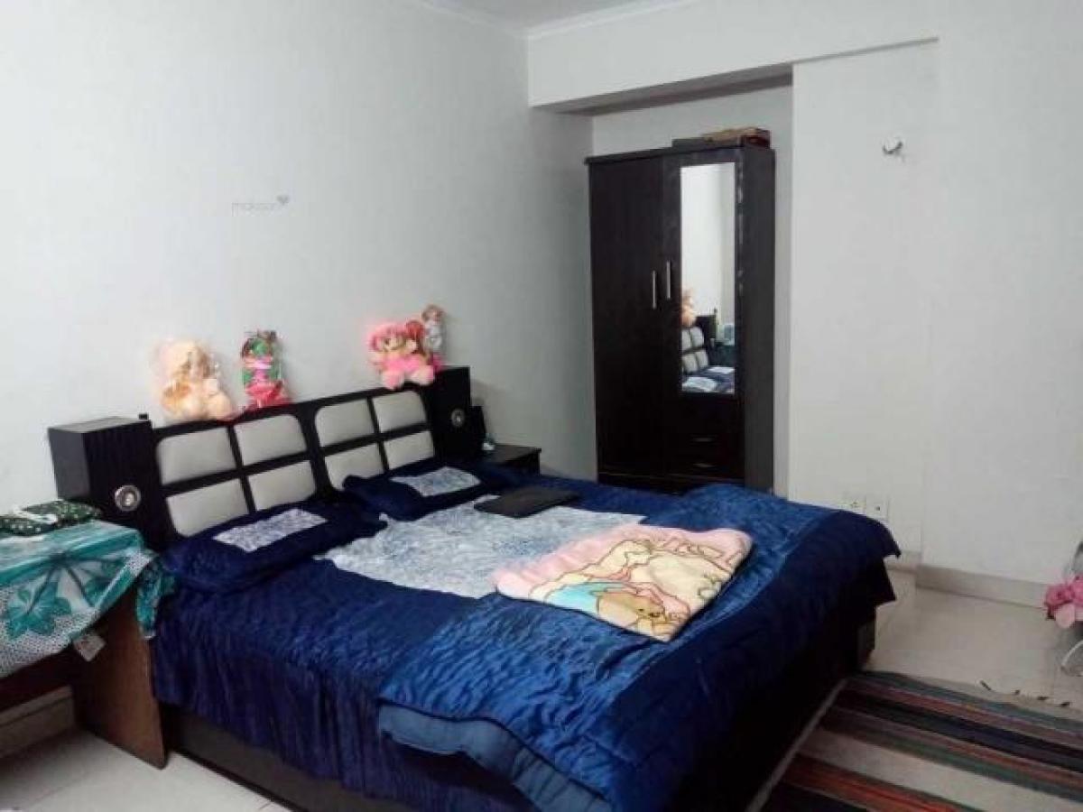 3 bedrooms House in Ghaziabad, India No. 15251