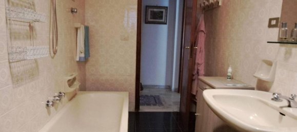 8 rooms Apartment in Vibo Valentia, Italy No. 74209 22