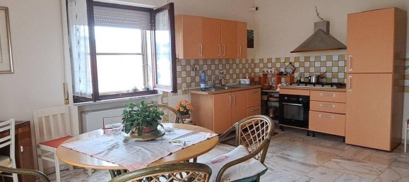 8 rooms Apartment in Vibo Valentia, Italy No. 74209 9