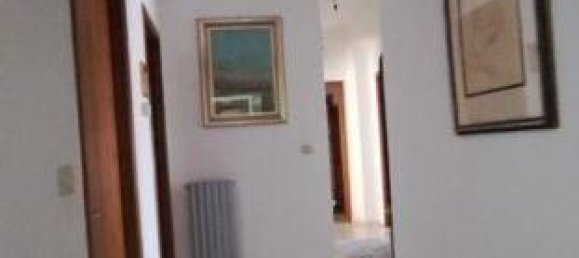 8 rooms Apartment in Vibo Valentia, Italy No. 74209 11
