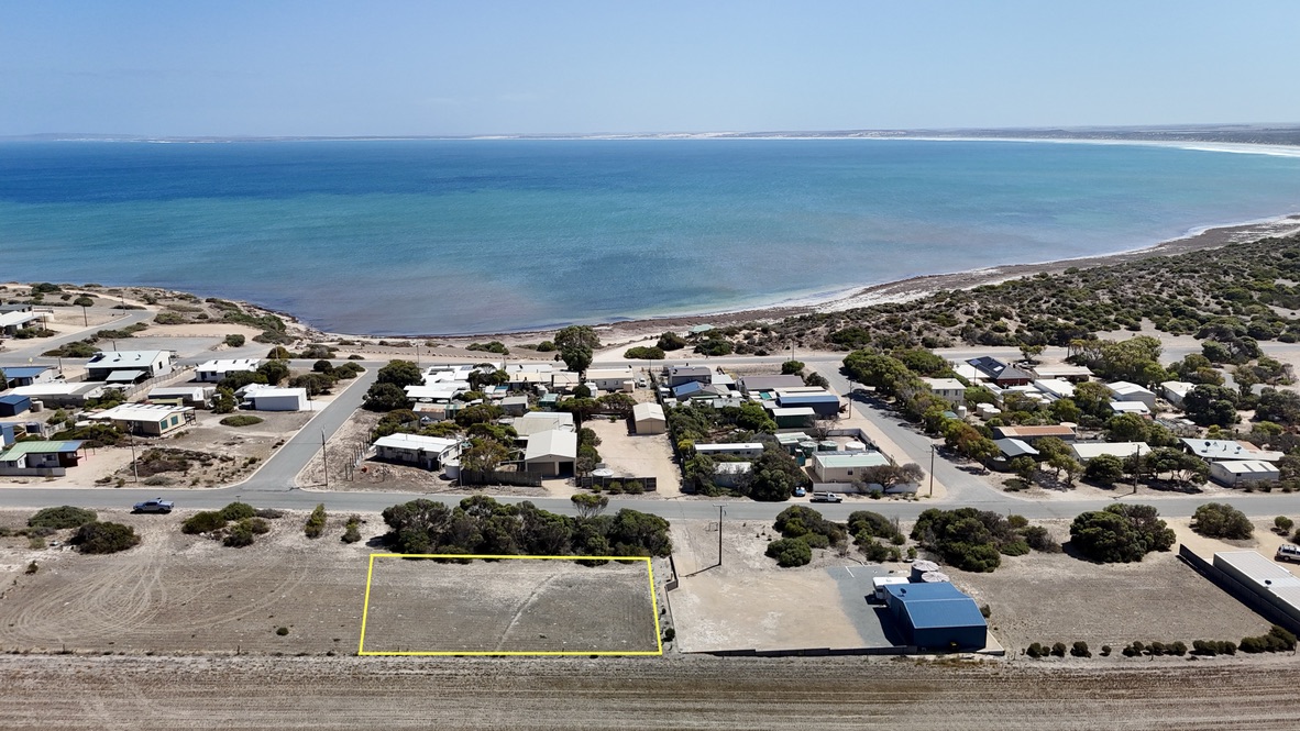 1200m² Land in Sceale Bay, Australia No. 901