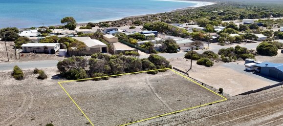 1200m² Land in Sceale Bay, Australia No. 901 2