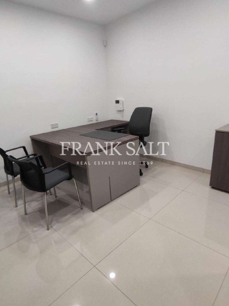 Büro in Birkirkara, Malta, Nr. 12829