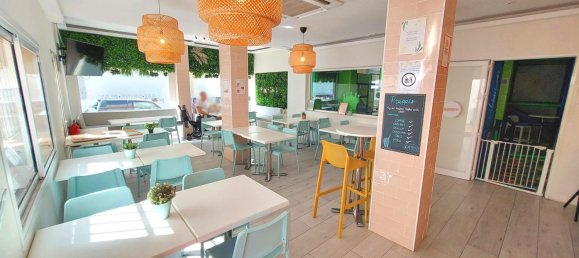 Imóvel comercial em Fuengirola, Spain 400 m² N.º 77128 3