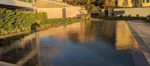 Квартира с 3 спальнями в Фуншал, Португалия № 115980 20