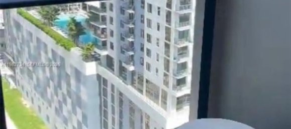 33.07m² Commercial property for sale in Miami, Miami-Dade, Florida, USA № 615754 13