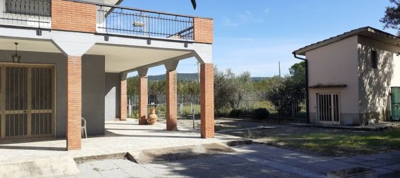 6 rooms House in Follonica, Italy No. 105241 2