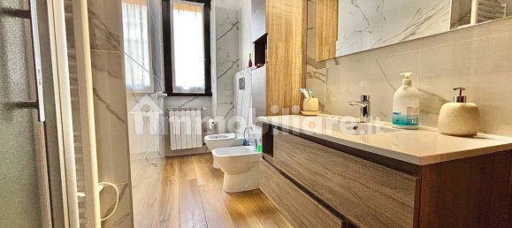 Villa T5 em Rozzano, Italy N.º 347630 34