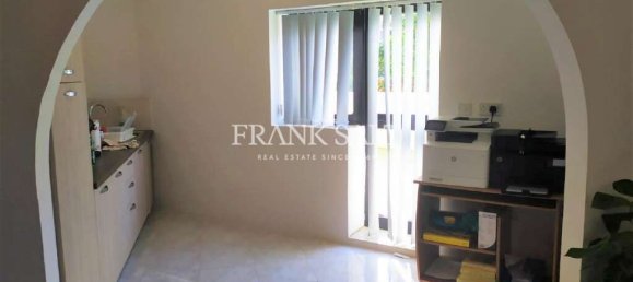 Bureau à San Gwann, Malta 135m² No. 11746 3