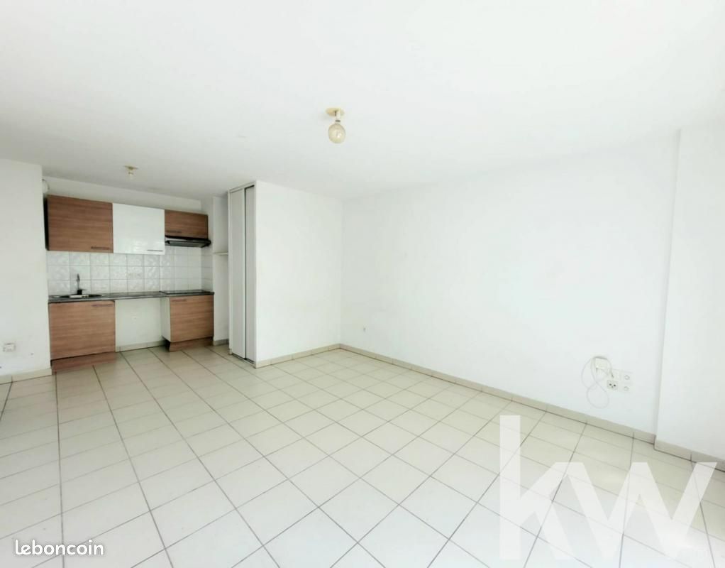 2 bedrooms Apartment in Toulouse, France No. 288214