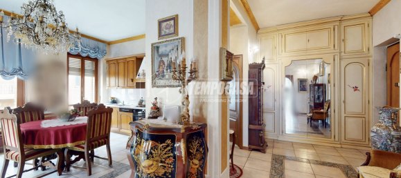 3 rooms Apartment in Turin, Italy No. 305163 19