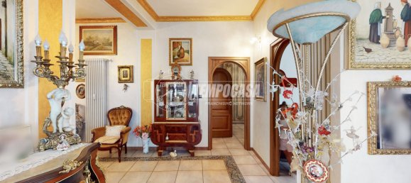 3 rooms Apartment in Turin, Italy No. 305163 6