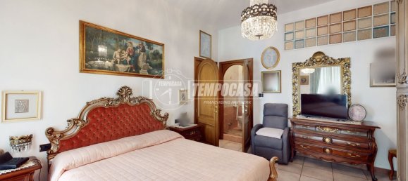 3 rooms Apartment in Turin, Italy No. 305163 11