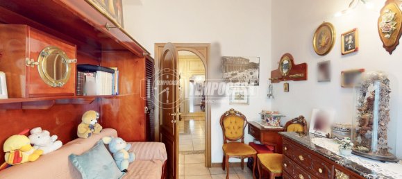3 rooms Apartment in Turin, Italy No. 305163 12