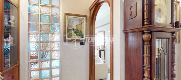 3 rooms Apartment in Turin, Italy No. 305163 21