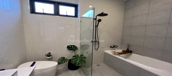 3 bedrooms House in Bang Lamung, Thailand No. 10517 18