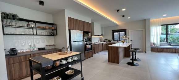 3 bedrooms Cafe / restaurant in Pattaya, Thailand No. 10517 18