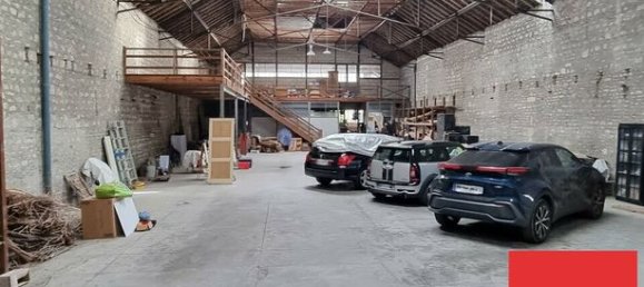 Gewerbliche Immobilie in Niort, France 507m², Nr. 308965 4